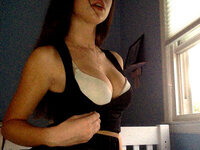 Sexy girlfriend selfshot nudes
