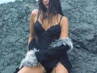 Young Italian model tricked by her photographer