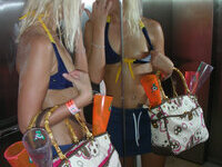 Pretty amateur blonde homemade pics
