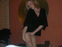 Pretty amateur blonde homemade pics