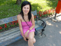 Amateur couple share private porn pics