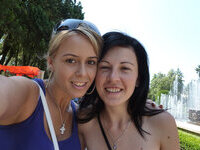 Amateur couple share private porn pics