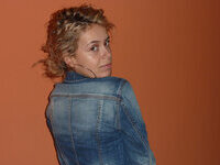 Amateur couple share private porn pics