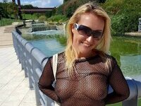 Мужья сливают голых жён 4/ Husbands leak naked wives 4