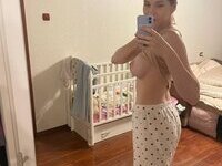 Мужья сливают голых жён / Husbands leak naked wives