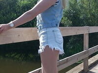 Голышом на всеобщее обозрение / Naked for all to see