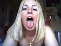 Голышом на всеобщее обозрение / Naked for all to see