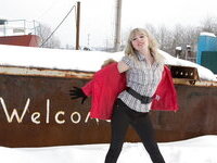 Голышом на всеобщее обозрение / Naked for all to see