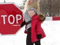 Голышом на всеобщее обозрение / Naked for all to see