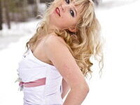 Голышом на всеобщее обозрение / Naked for all to see