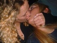 College chicks making out