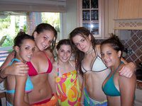 Many hot girls by the pool