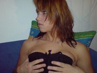 Sexy and cute amateur babe nude pics