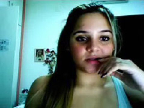 Play 'Brazilian webcam beauty screams as she masturbates'
