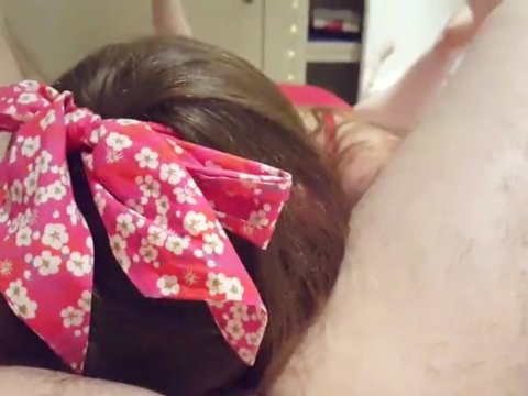 Play 'Young cutie learns to do deep blowjob'