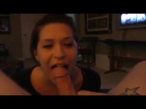 Play 'Wife does blowjob and gets a load in her mouth'