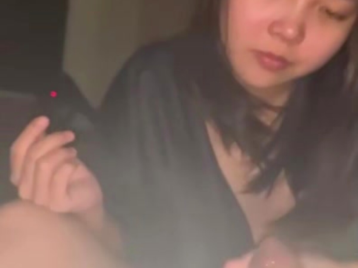 Play 'Cute Asian slut with small tits and tight pussy'