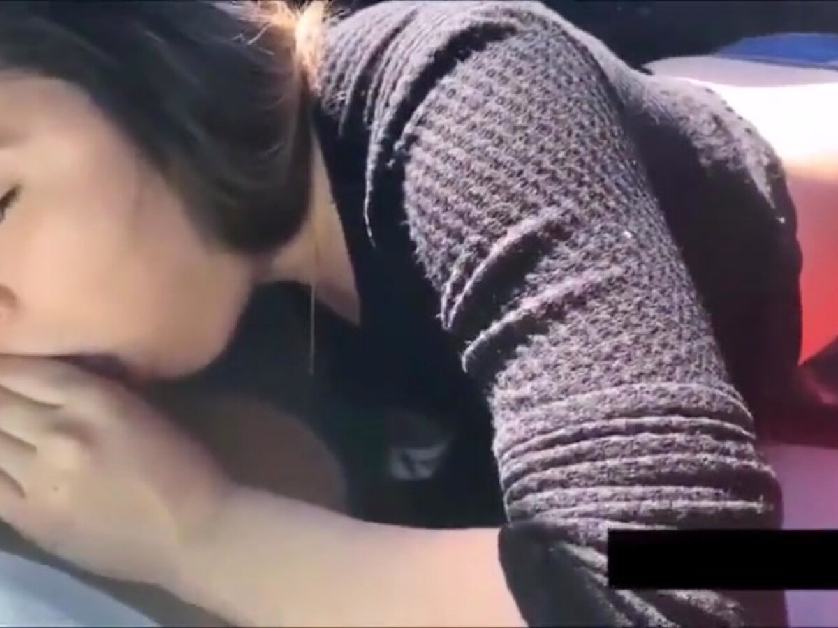 Play 'Hot bitch gives POV blowjob in the car'