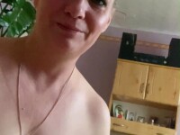 Amateur milf