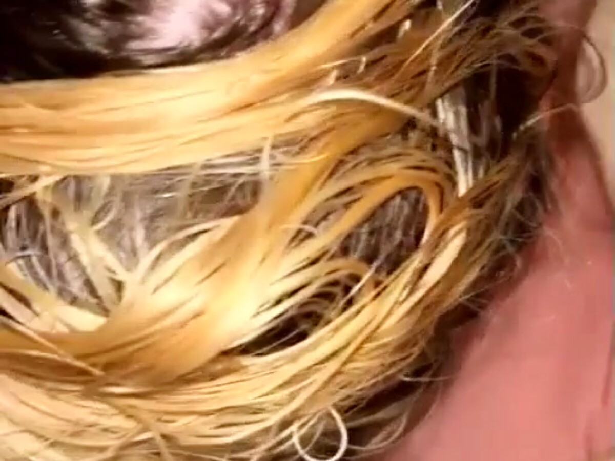 Play 'Watching my cock penetrate deep into her wet little pussy.'
