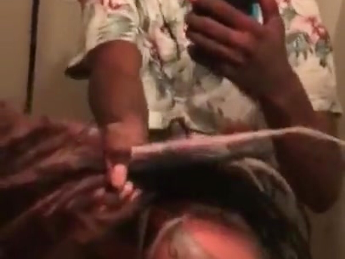 Play 'Pulling her dreadlocks, fucking her tight pussy hard'